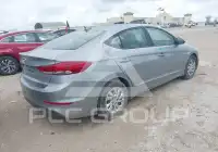 2017 Hyundai Elantra photo