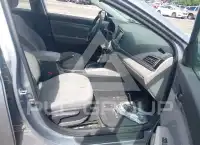 2017 Hyundai Elantra photo