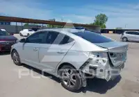 2017 Hyundai Elantra фото