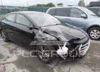 2017 Hyundai Elantra фото