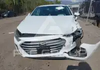 2017 Hyundai Elantra photo