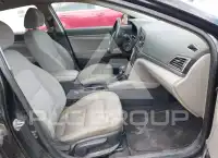 2017 Hyundai Elantra фото