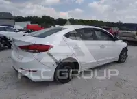 2017 Hyundai Elantra photo