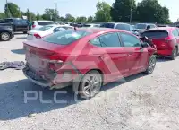 2017 Hyundai Elantra photo