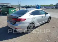 2017 Hyundai Elantra фото