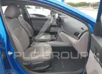 2017 Hyundai Elantra фото
