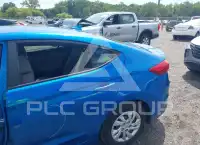 2017 Hyundai Elantra photo