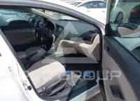 2017 Hyundai Elantra фото