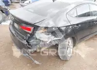 2017 Hyundai Elantra фото