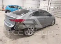 2017 Hyundai Elantra фото