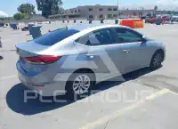 2017 Hyundai Elantra фото