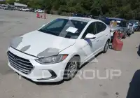 2017 Hyundai Elantra photo