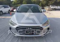 2017 Hyundai Elantra photo