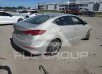 2017 Hyundai Elantra photo