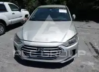 2017 Hyundai Elantra photo