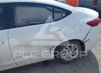 2017 Hyundai Elantra фото