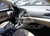 2017 Hyundai Elantra photo