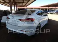 2017 Hyundai Elantra photo