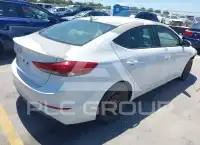 2017 Hyundai Elantra photo