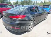 2017 Hyundai Elantra photo