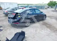2017 Hyundai Elantra фото