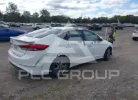 2017 Hyundai Elantra photo