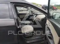 2017 Hyundai Santa Fe photo
