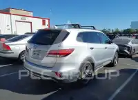 2017 Hyundai Santa Fe photo
