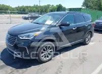 2017 Hyundai Santa Fe photo