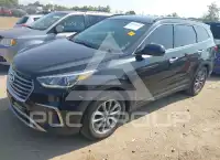 2017 Hyundai Santa Fe photo