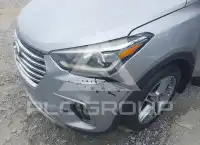 2017 Hyundai Santa Fe photo