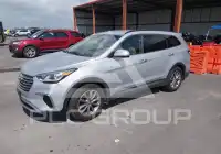 2017 Hyundai Santa Fe photo