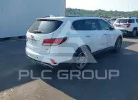 2017 Hyundai Santa Fe photo