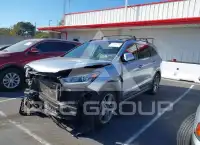 2017 Hyundai Santa Fe photo