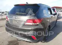 2017 Hyundai Santa Fe photo
