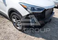 2017 Hyundai Santa Fe photo
