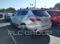 2017 Hyundai Santa Fe photo