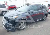 2017 Hyundai Santa Fe photo