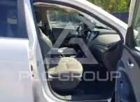 2017 Hyundai Santa Fe photo