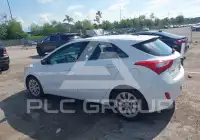 2017 Hyundai Elantra фото