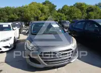 2017 Hyundai Elantra фото