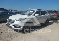 2017 Hyundai Santa Fe photo