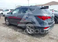 2017 Hyundai Santa Fe photo