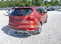 2017 Hyundai Santa Fe photo
