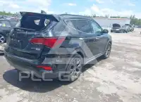 2017 Hyundai Santa Fe photo