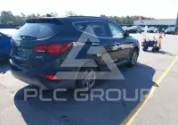 2017 Hyundai Santa Fe photo