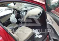 2017 Hyundai Santa Fe photo