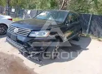 2017 Volkswagen Touareg фото
