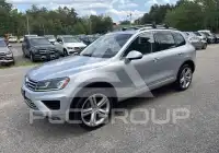 2017 Volkswagen Touareg фото