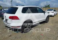 2017 Volkswagen Touareg фото